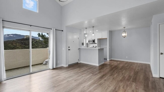 Building Photo - 24491 Valle Del Oro