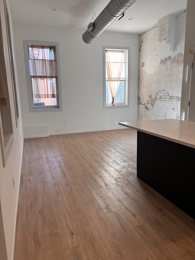 Building Photo - The Garber #1