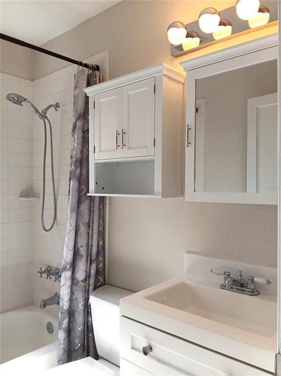 Building Photo - 5244 6th Ave N