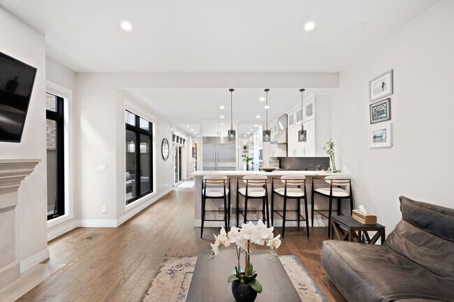 Building Photo - Luxury 4BD, 6BA Cherry Creek Home with 4 Outdoor Spaces