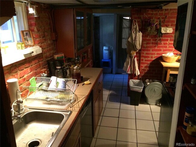 Building Photo - 123 S Pennsylvania St