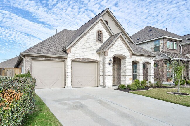 Building Photo - Warm & Inviting 4 Bedroom, 2 Bath House for Rent