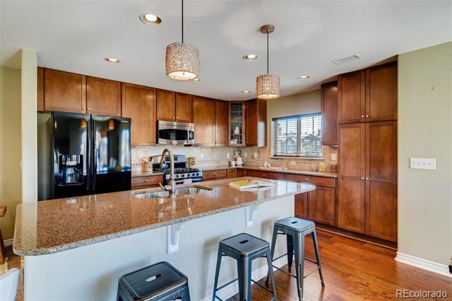 Building Photo - 9139 Viaggio Way