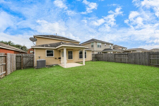 Building Photo - 21318 Pine Monte Ridge Ln