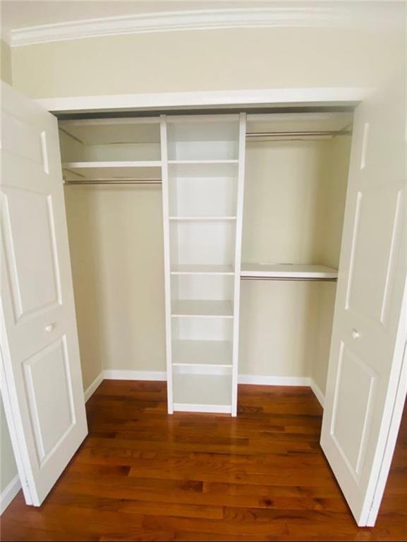 Building Photo - 41 Bullocks Point Ave