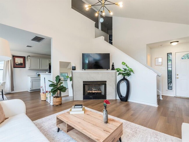 Building Photo - 1142 Kentra Dr