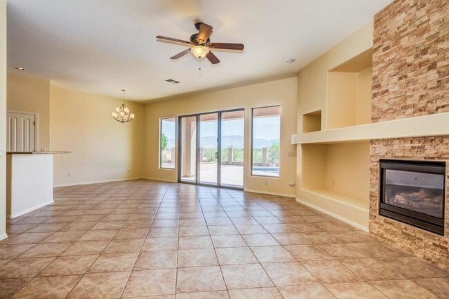 Building Photo - 14059 E Fairway Bluff Ct