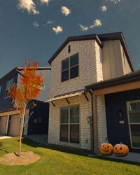 Building Photo - 1018 Collie Ct