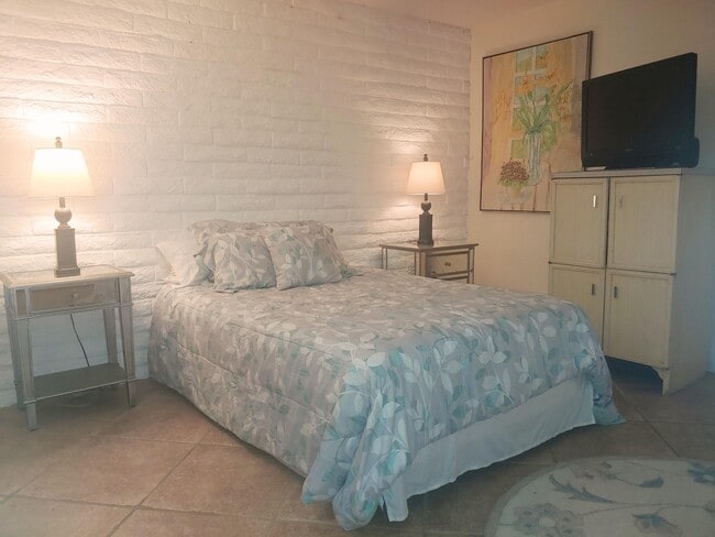 Building Photo - 69940 Los Cocos Ct