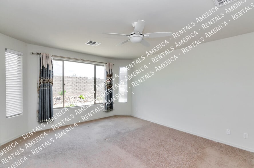 Building Photo - 11956 N Renoir Way