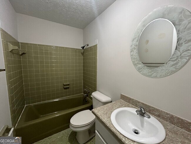 Building Photo - 488 Dogwood Trail