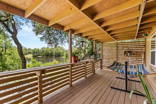 Building Photo - 467 Burr Oak Ln