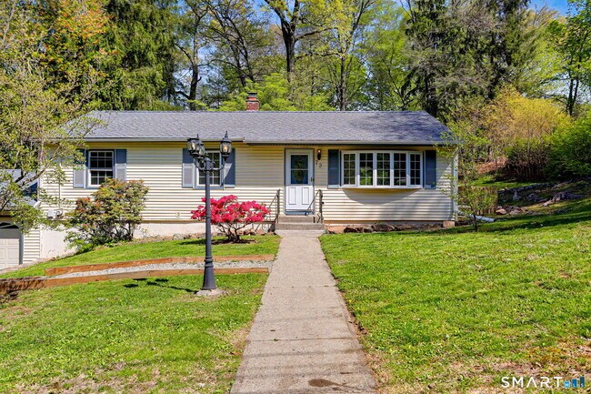 Building Photo - 73 Ceil Rd