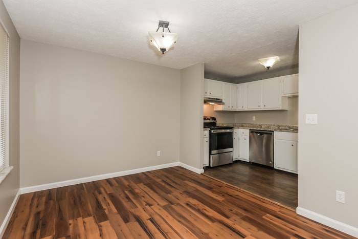 Building Photo - 4841 Bayview Ct