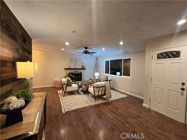 Building Photo - 607 Sixth St