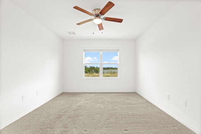 Building Photo - 2053 Farmhouse Rd SE