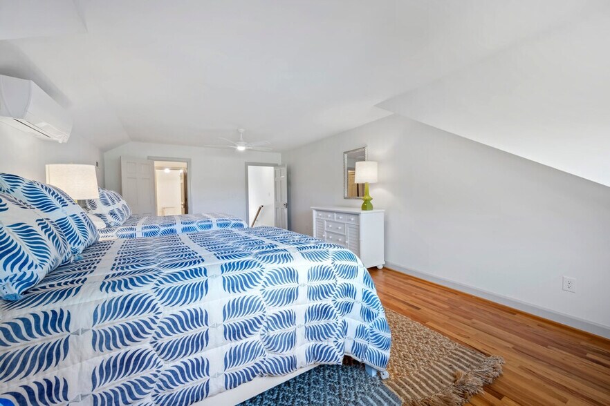 Building Photo - 773 Bonnyneck Dr