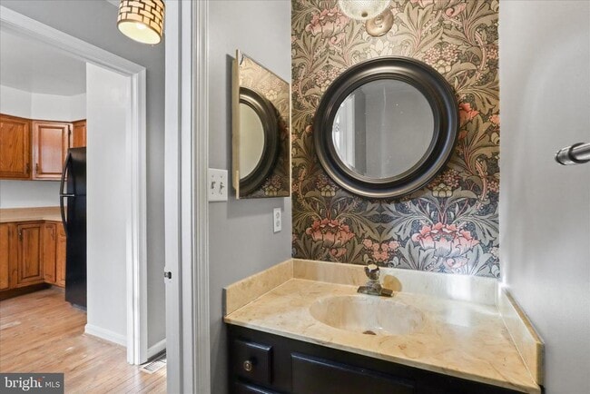 Building Photo - 441 Old Town Ct