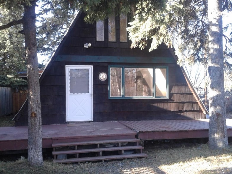 Primary Photo - 8616 Arlon St