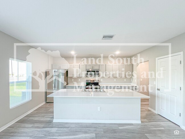 Building Photo - 5484 Siltstone St