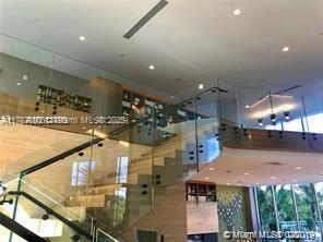 Building Photo - 16385 Biscayne Blvd