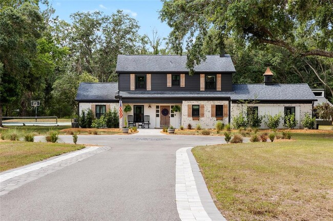 Building Photo - 6618 Country Club Rd