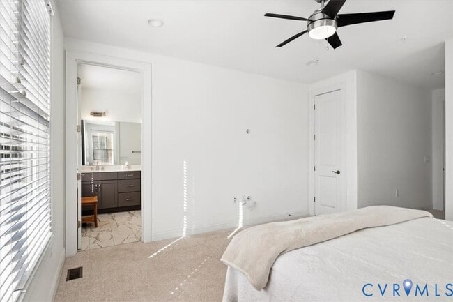 Building Photo - 1722 Old Brick Rd