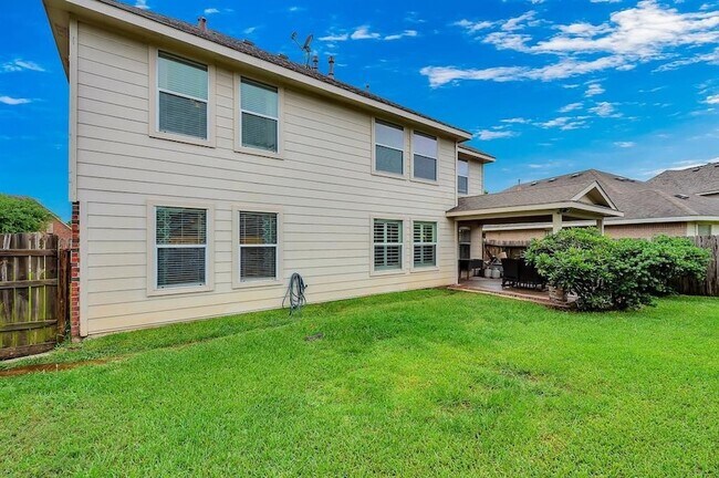 Building Photo - 24514 Cobble Canyon Ln