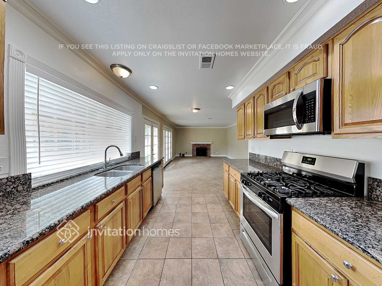 Building Photo - 3898 Middleton Pl