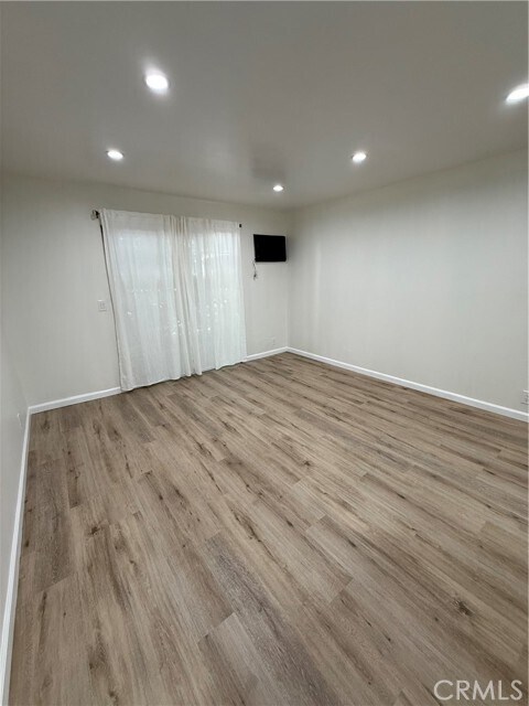 Building Photo - 5850 Benner St
