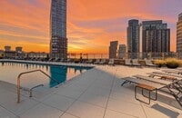 Building Photo - 3 bedroom in LONG ISLAND CITY NY 11101