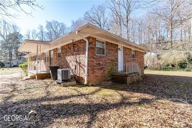 Building Photo - 207 Buchanan Terrace