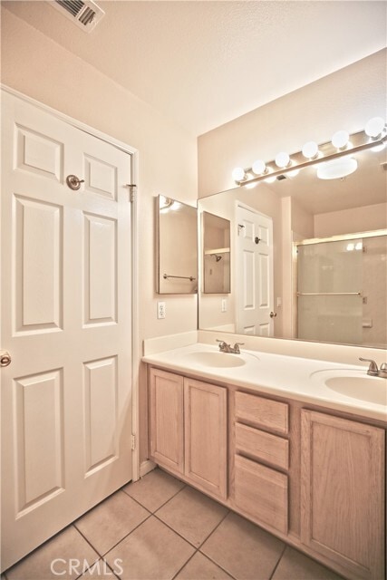 Building Photo - 327 San Marcos St