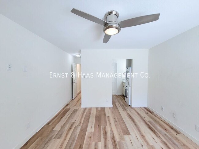 Building Photo - 7890 E Spring St