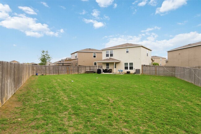 Building Photo - 12045 Silver Lining