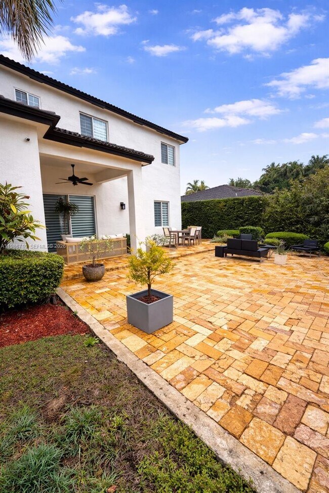 Building Photo - 7770 NW 161st Terrace