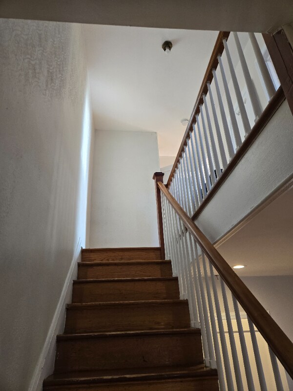 Building Photo - 2200 Braddish Ave