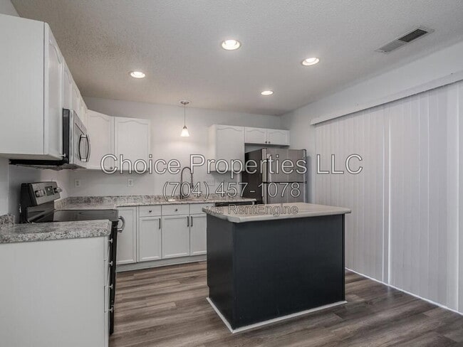 Building Photo - 12807 Spirit Bound Way