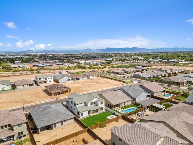 Building Photo - 20501 E Sonoqui Blvd
