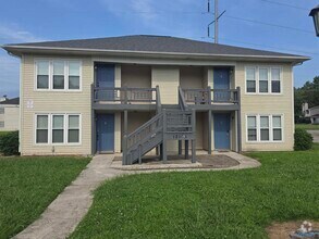 Building Photo - 12105 Carriage Ct SE