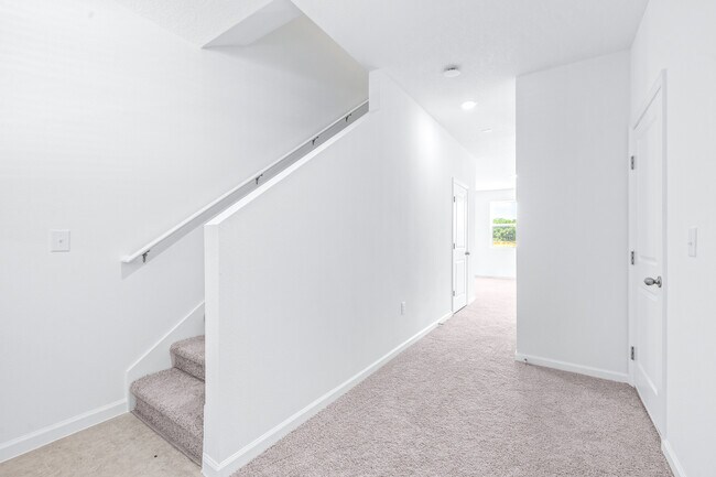Building Photo - 3273 Vesara Dr