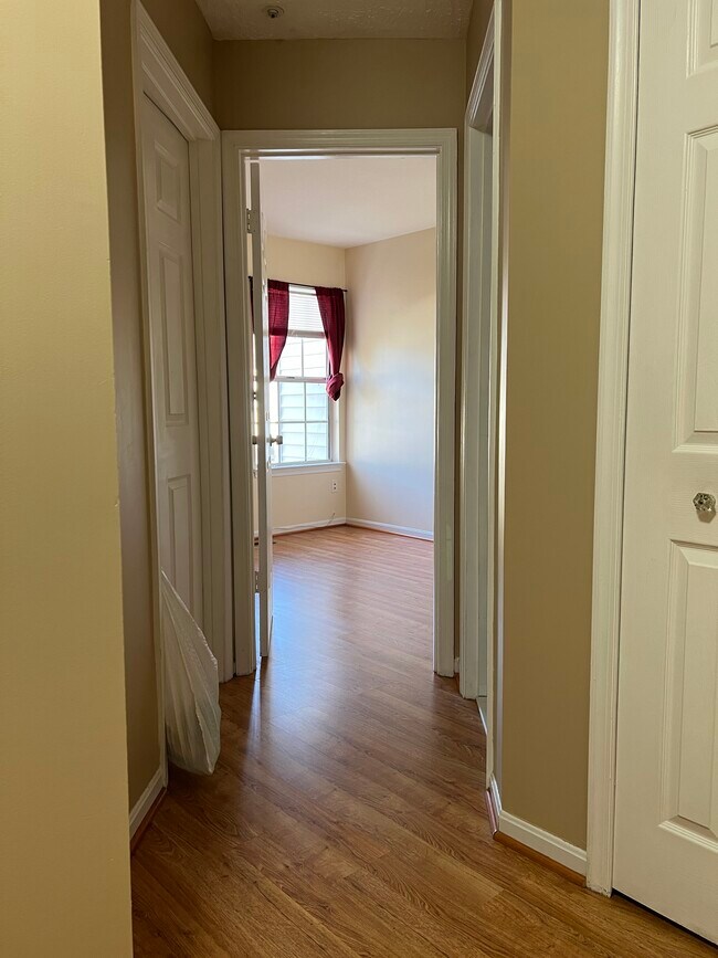 Building Photo - 1412 Nestlewood Ct