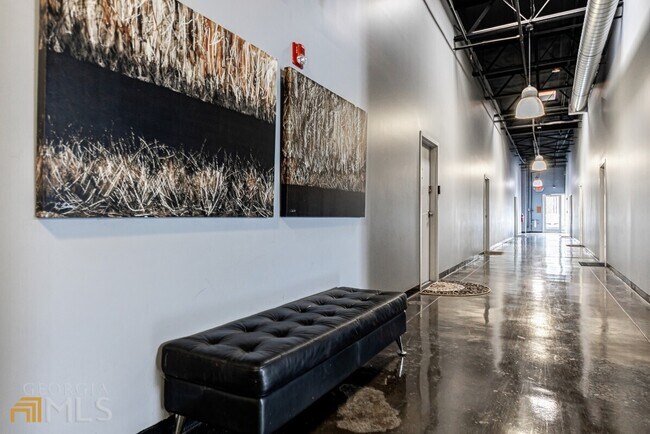 Building Photo - 5200 Peachtree Rd