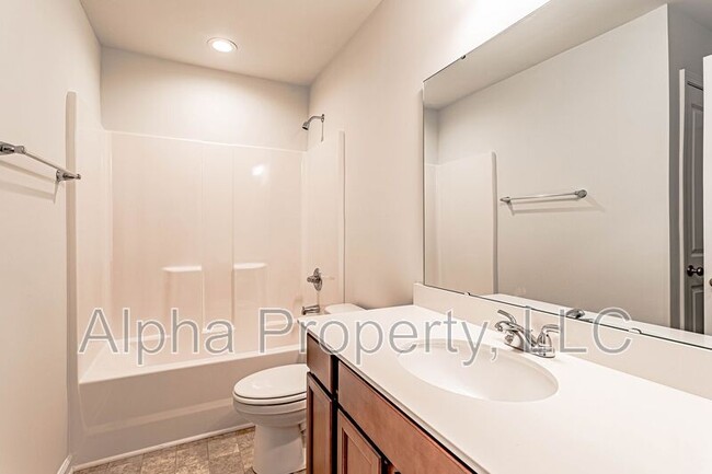 Building Photo - 540 Millsgate Cir