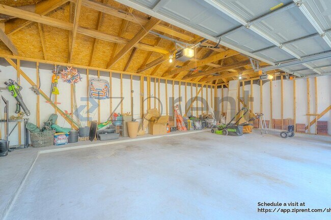 Building Photo - 12503 Pierwood Ct