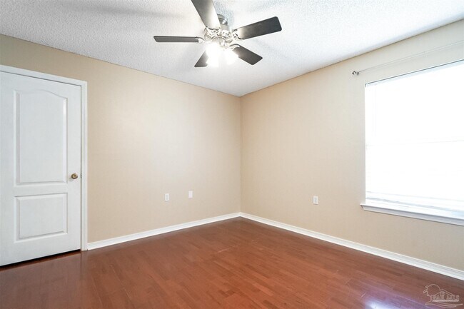 Building Photo - 1490 Newcastle Way