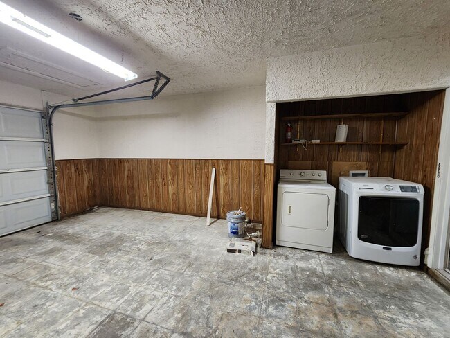 Building Photo - 508 Campbell Ln