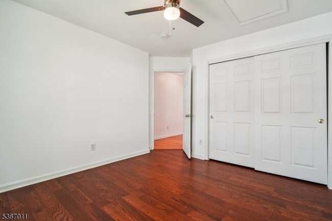 Building Photo - 315 Winthrop Dr