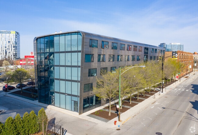 Primary Photo - Near North Apartments