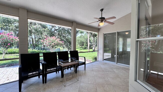 Building Photo - 7468 Aprelle Dr
